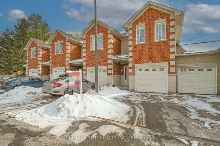 Photo 1 at 9 - 81 Valridge Drive, Ancaster, Hamilton