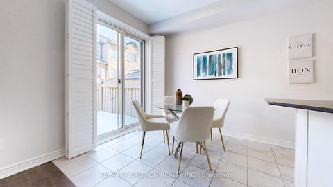 Photo 19 at 11 Durblee Avenue, Rural Aurora, Aurora