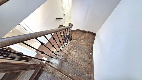 Photo 21 at 11 Durblee Avenue, Rural Aurora, Aurora