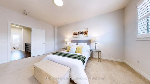 Photo 23 at 11 Durblee Avenue, Rural Aurora, Aurora