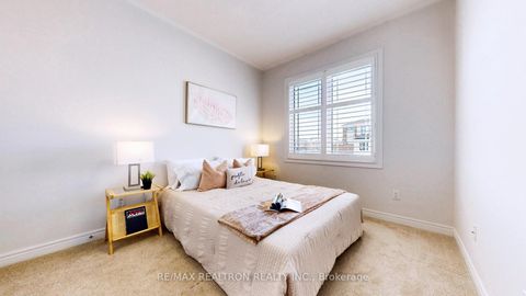 Photo 29 at 11 Durblee Avenue, Rural Aurora, Aurora