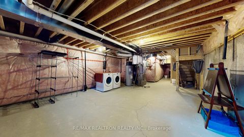 Photo 35 at 11 Durblee Avenue, Rural Aurora, Aurora