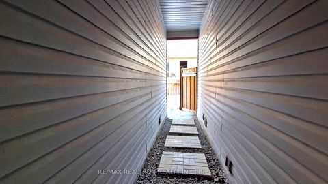 Photo 37 at 11 Durblee Avenue, Rural Aurora, Aurora