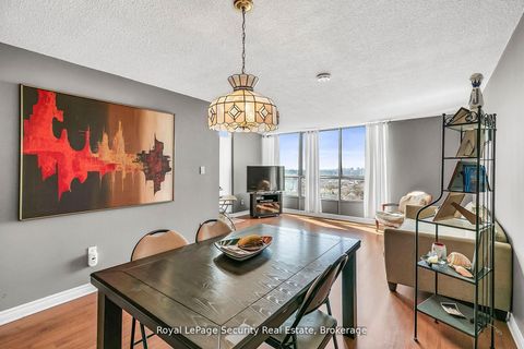 Photo 8 at 2413 - 10 Martha Eaton Way, Amesbury, Toronto