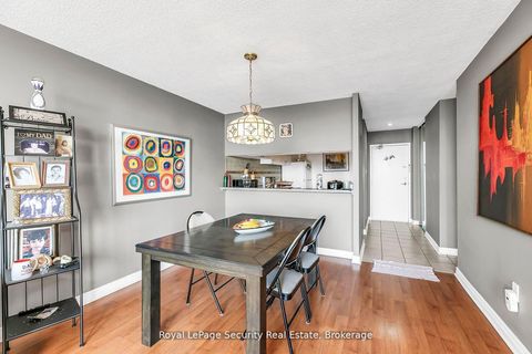 Photo 9 at 2413 - 10 Martha Eaton Way, Amesbury, Toronto