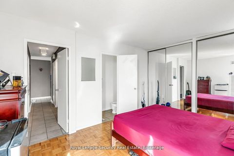 Photo 14 at 2413 - 10 Martha Eaton Way, Amesbury, Toronto