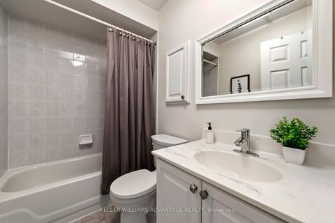 Photo 22 at 14 Fitzgerald Mews, Woodbine Corridor, Toronto