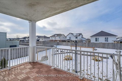 Photo 7 at 209 - 290 Liberty Street N, Bowmanville, Clarington