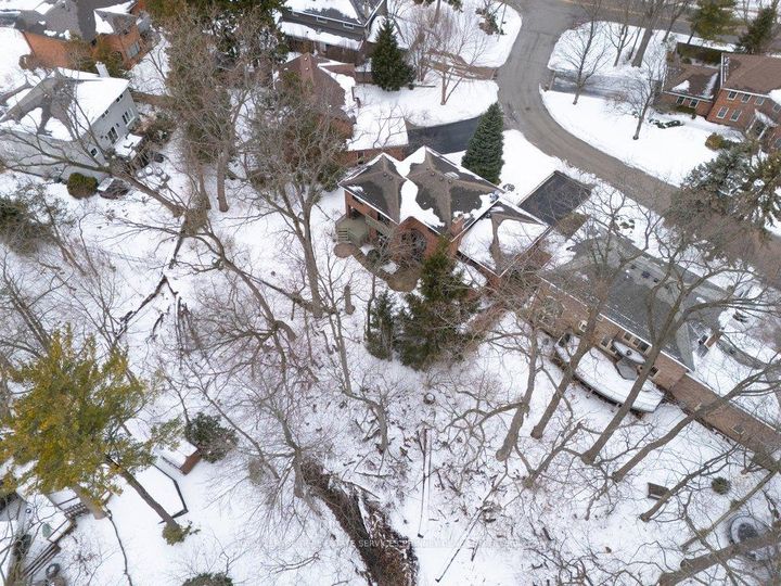 Photo 46 at 1048 Veroli Court, Lorne Park, Mississauga