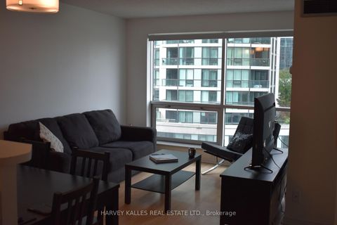 Photo 3 at 705 - 10 Yonge Street, Waterfront Communities C1, Toronto