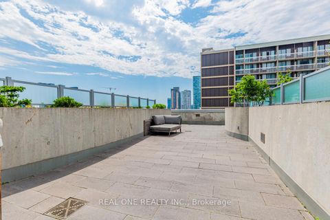 Photo 3 at 1408 - 386 Yonge Street, Bay Street Corridor, Toronto