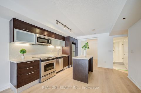 Photo 6 at 1408 - 386 Yonge Street, Bay Street Corridor, Toronto