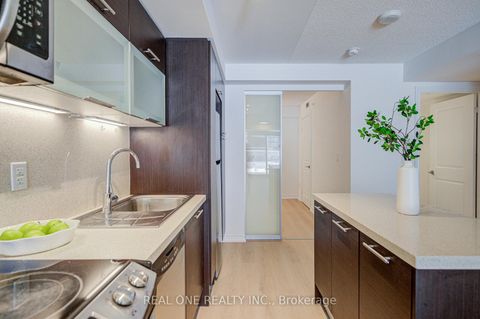 Photo 23 at 1408 - 386 Yonge Street, Bay Street Corridor, Toronto