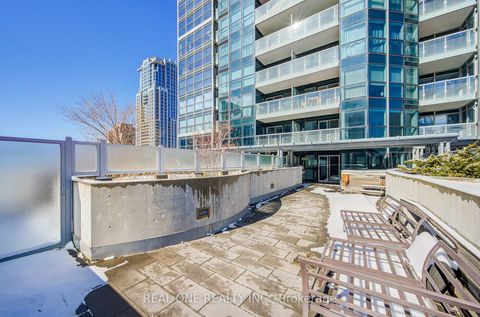 Photo 35 at 1408 - 386 Yonge Street, Bay Street Corridor, Toronto