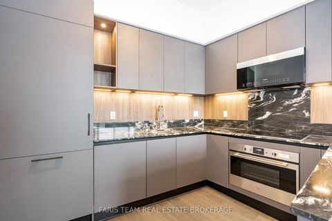 Photo 8 at 3301 - 39 Mary Street, City Centre, Barrie