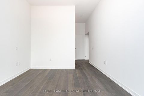 Photo 15 at 3301 - 39 Mary Street, City Centre, Barrie