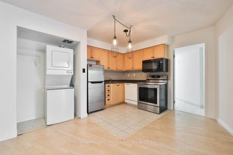 Photo 6 at 302 - 650 Queens Quay W, Niagara, Toronto