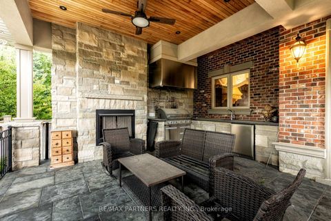 Photo 5 at 68 Maple Grove Avenue, Oak Ridges, Richmond Hill