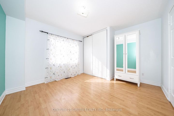 Photo 14 at 80 - 1775 Valley Farm Road, Town Centre, Pickering