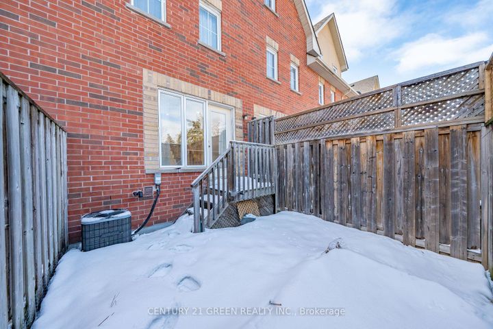 Photo 29 at 80 - 1775 Valley Farm Road, Town Centre, Pickering