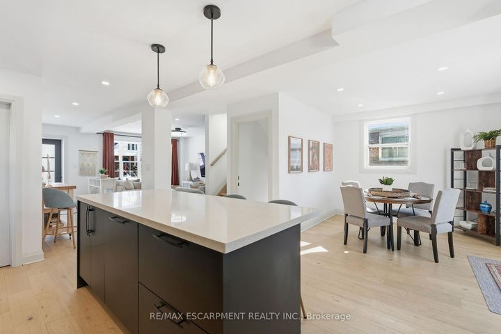 Photo 14 at 286 East 18th Street, Inch Park, Hamilton