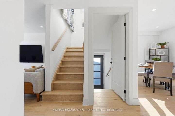 Photo 18 at 286 East 18th Street, Inch Park, Hamilton