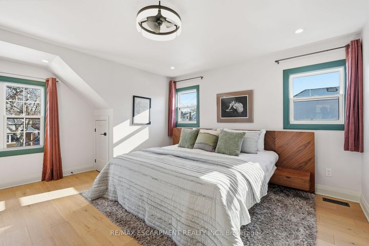 Photo 19 at 286 East 18th Street, Inch Park, Hamilton