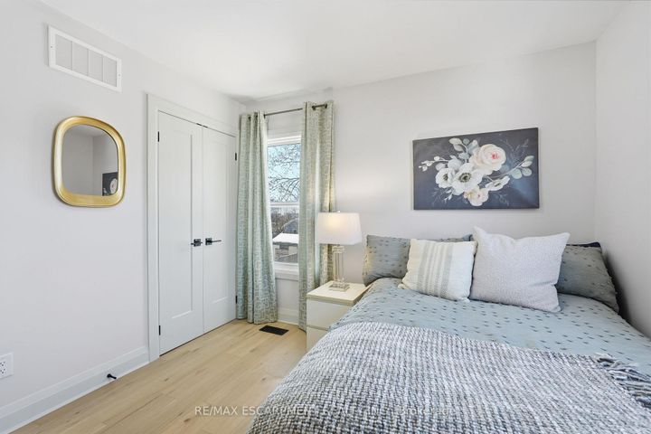 Photo 28 at 286 East 18th Street, Inch Park, Hamilton