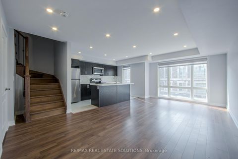 Photo 1 at 512 - 30 Dunsheath Way, Cornell, Markham