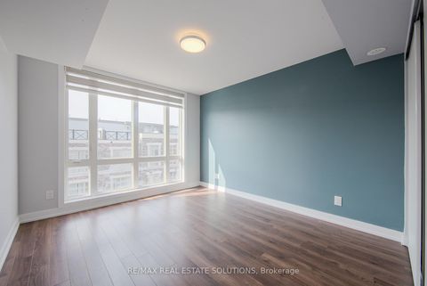 Photo 17 at 512 - 30 Dunsheath Way, Cornell, Markham