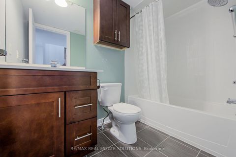 Photo 19 at 512 - 30 Dunsheath Way, Cornell, Markham
