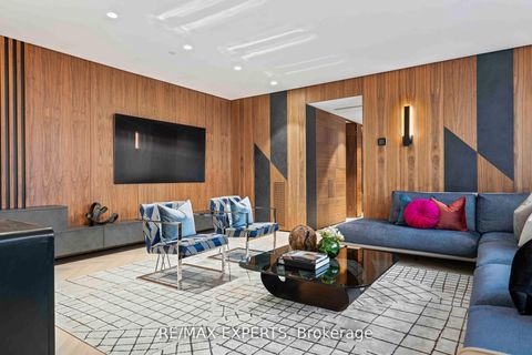 Photo 5 at 702 - 1700 Avenue Road, Nortown, Toronto