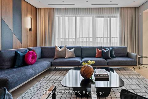 Photo 7 at 702 - 1700 Avenue Road, Nortown, Toronto