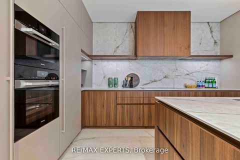 Photo 24 at 702 - 1700 Avenue Road, Nortown, Toronto