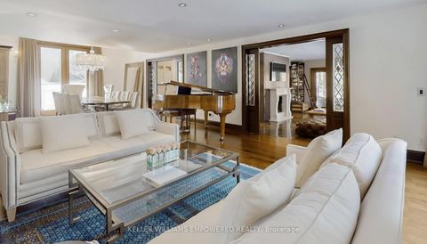 Photo 7 at 43 Woodland Acres Crescent, Rural Vaughan, Vaughan