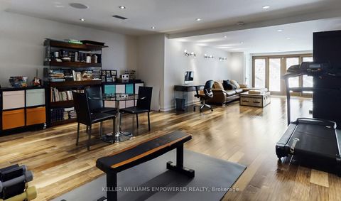 Photo 40 at 43 Woodland Acres Crescent, Rural Vaughan, Vaughan