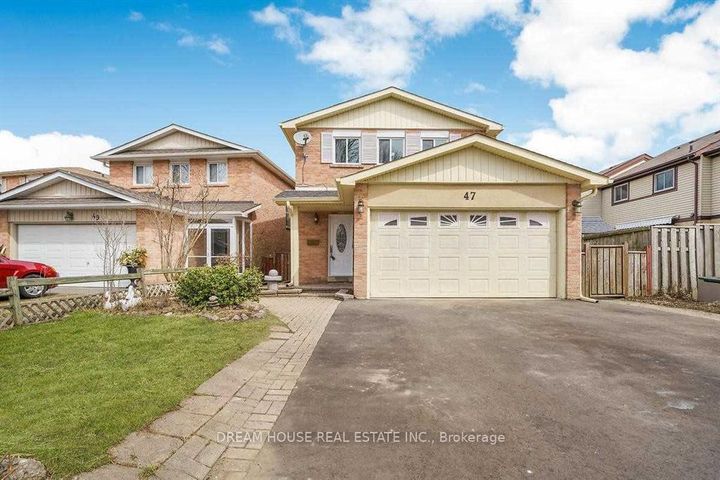 Photo 1 at 47 Rushmore Crescent, Heart Lake East, Brampton