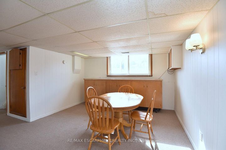 Photo 12 at 409 Tennyson Drive, WO West, Oakville