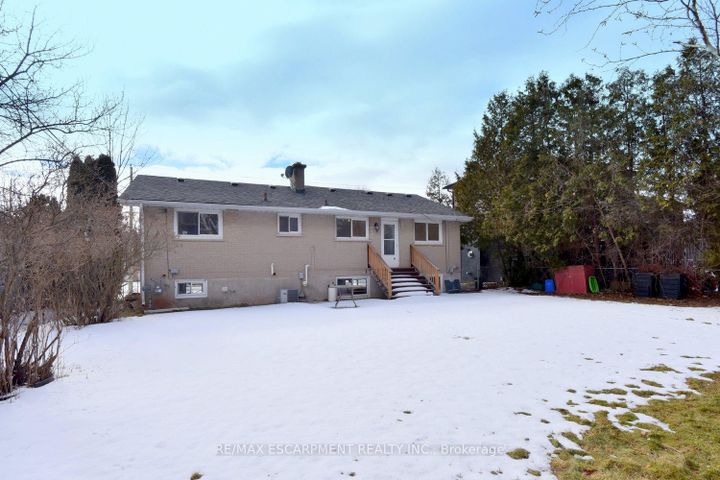 Photo 17 at 409 Tennyson Drive, WO West, Oakville