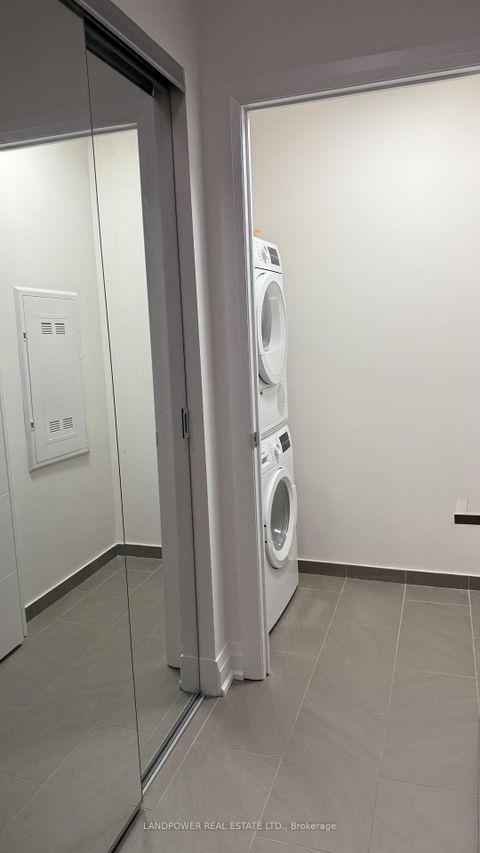 Photo 12 at 515 - 28 Uptown Drive, Unionville, Markham