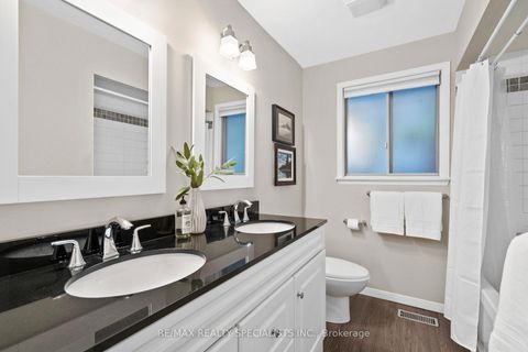 Photo 16 at 322 Parkview Avenue, Willowdale East, Toronto