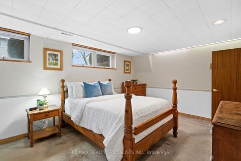 Photo 32 at 322 Parkview Avenue, Willowdale East, Toronto