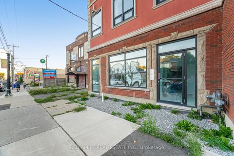 Photo 2 at 416 Oakwood Avenue, Oakwood Village, Toronto