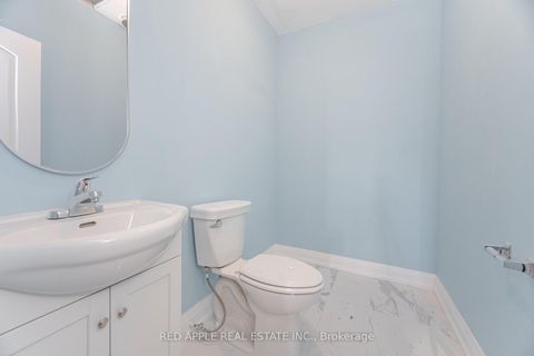 Photo 10 at 416 Oakwood Avenue, Oakwood Village, Toronto