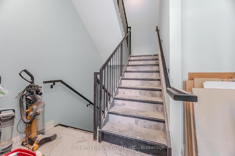 Photo 11 at 416 Oakwood Avenue, Oakwood Village, Toronto