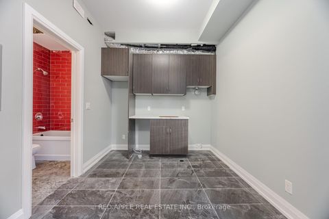 Photo 18 at 416 Oakwood Avenue, Oakwood Village, Toronto