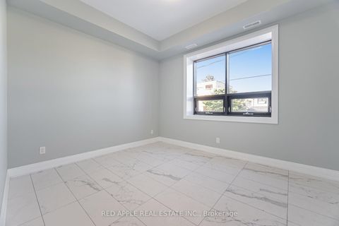 Photo 21 at 416 Oakwood Avenue, Oakwood Village, Toronto