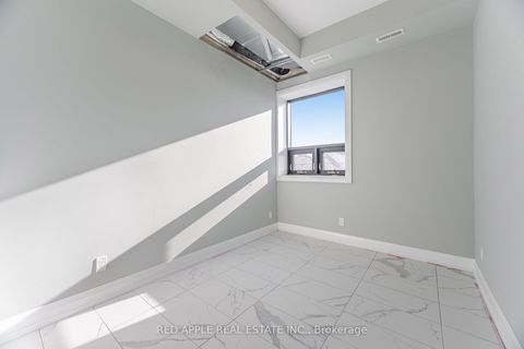 Photo 31 at 416 Oakwood Avenue, Oakwood Village, Toronto