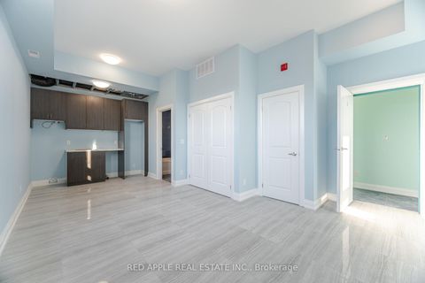 Photo 37 at 416 Oakwood Avenue, Oakwood Village, Toronto