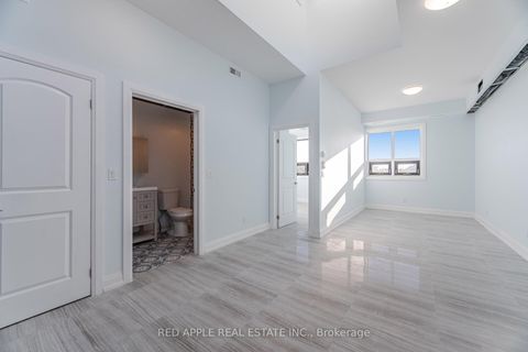 Photo 45 at 416 Oakwood Avenue, Oakwood Village, Toronto